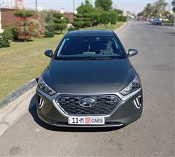 هیوندای ئایۆنیک
